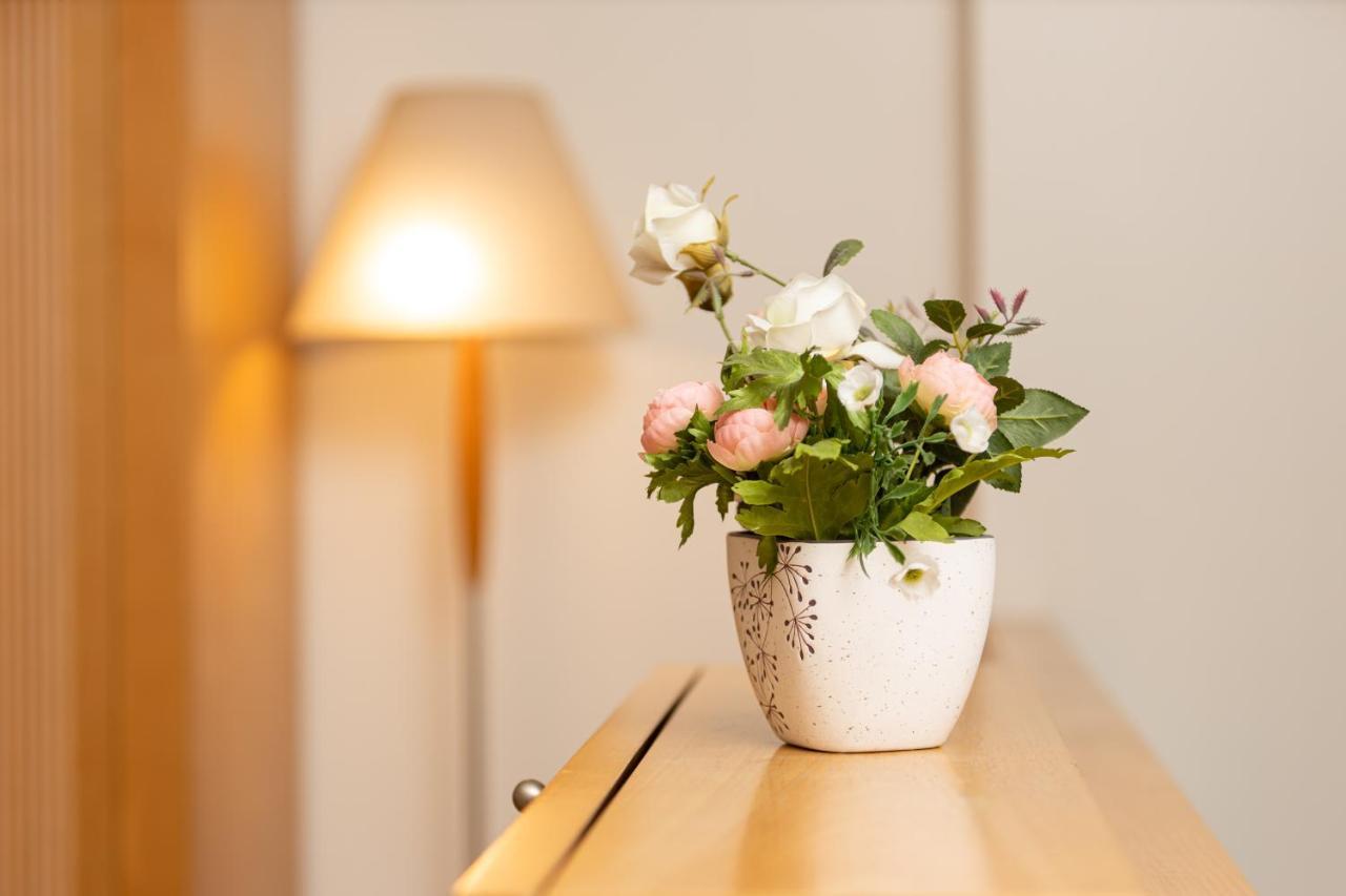 Daily Apartments - Split Level Apartment Near Port Tallinn Bagian luar foto