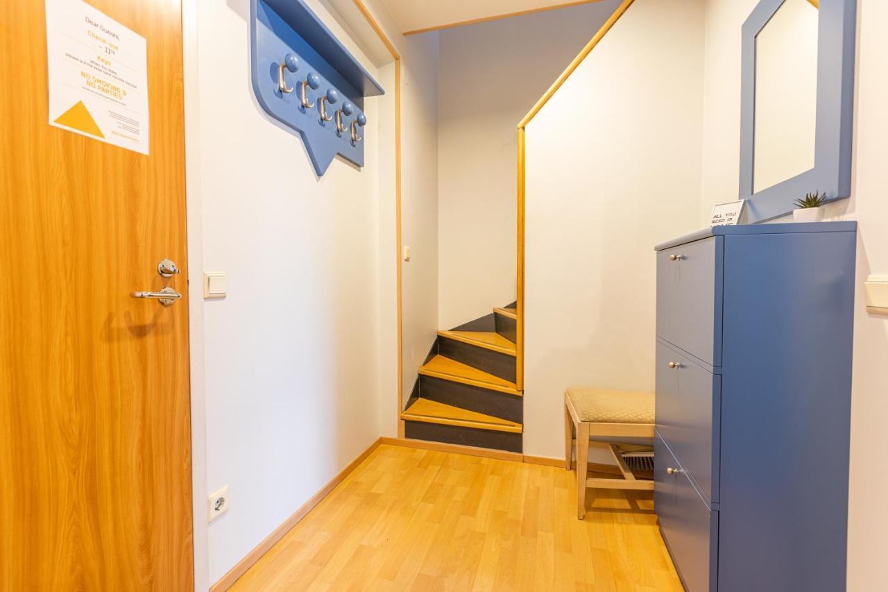 Daily Apartments - Split Level Apartment Near Port Tallinn Bagian luar foto