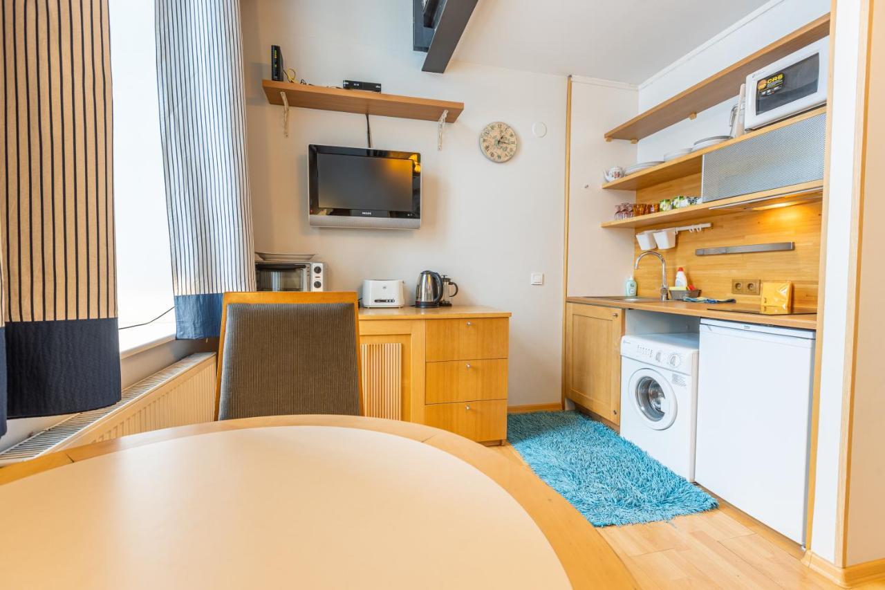 Daily Apartments - Split Level Apartment Near Port Tallinn Bagian luar foto